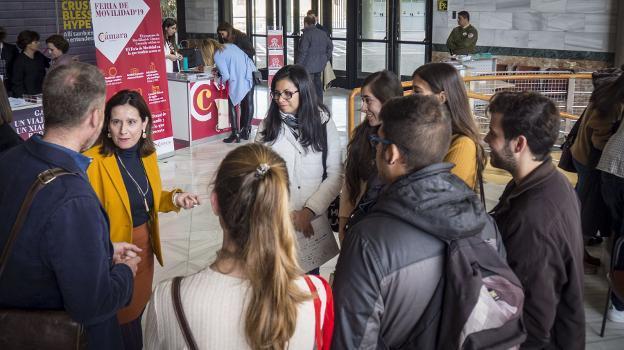 La Cámara de Comercio de Granada ofrece becas para prácticas de empleo en Europa