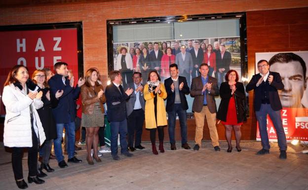 El PSOE pide el apoyo para garantizar «el avance y el futuro de Granada frente a la involución y el desprecio de las derechas»