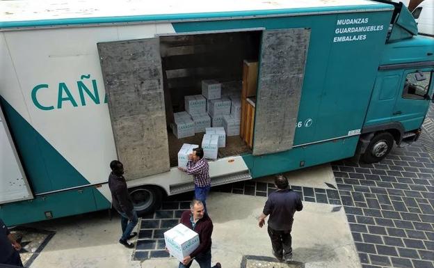 La familia de Niceto Alcalá-Zamora dona 8.000 obras a la biblioteca de Alpujarra de la Sierra