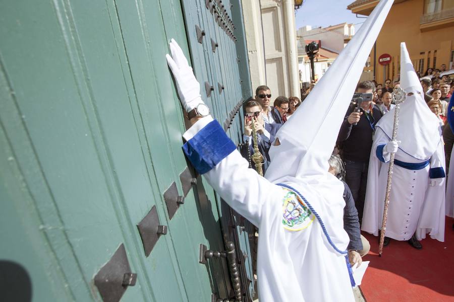 Jesús entra triunfante en Jaén sobre la Borriquilla