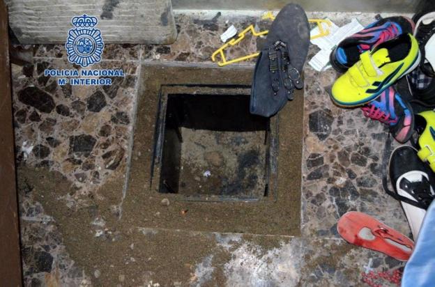 Un banquillo con muchos Mondongos