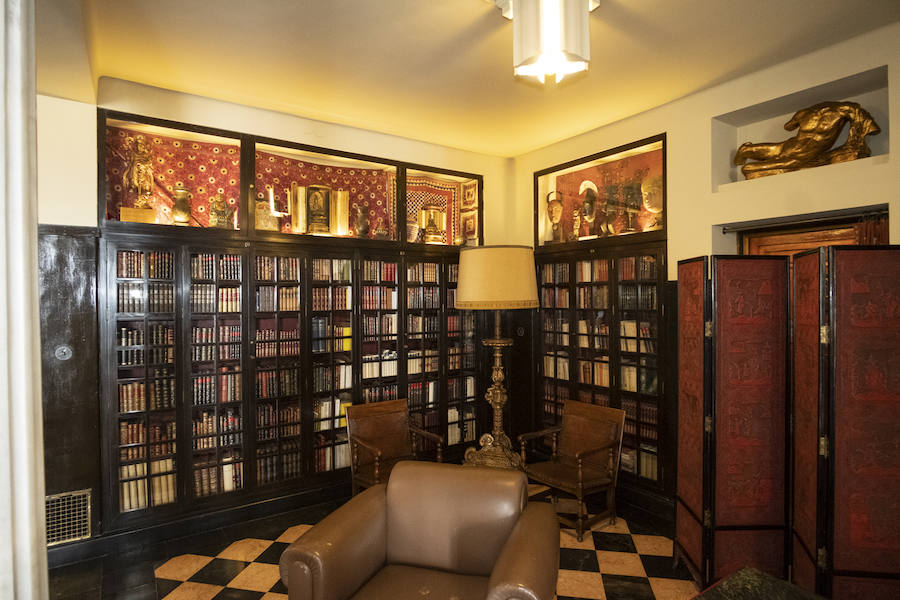 La Biblioteca de Rodríguez-Acosta, al descubierto