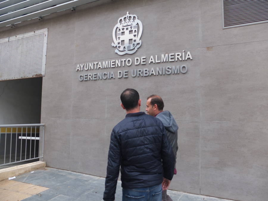 «Salí del bar cinco minutos antes de que se produjera el derrumbe»