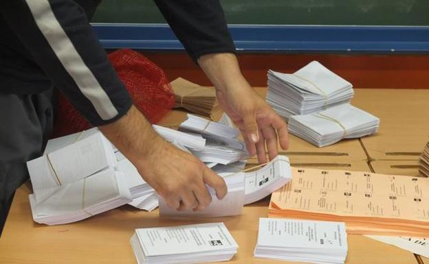 Almería, ante la jornada electoral más incierta