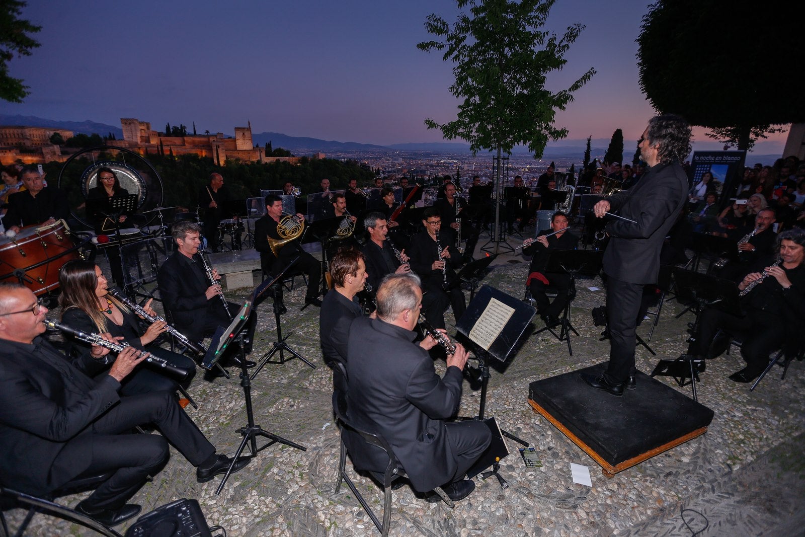 Las mejores imágenes de la Noche en Blanco 2019 en Granada