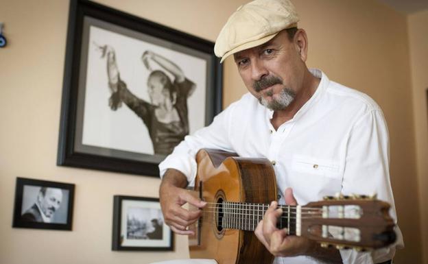 Ruibal, en Granada: «La longevidad es mental: hay viejos de veinte años y adolescentes de noventa»