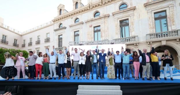 El PP de Almería presume de «talento» y «compromiso»