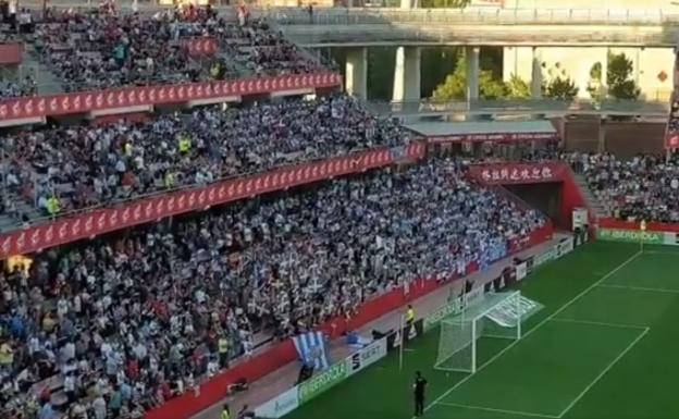Gritos de «Rubalcaba, asesino» durante el minuto de silencio previo a la final de la Copa de la Reina en Granada