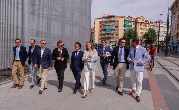 La ampliación del metro, un posible autobús híbrido y el cierre del anillo: las medidas del plan de movilidad