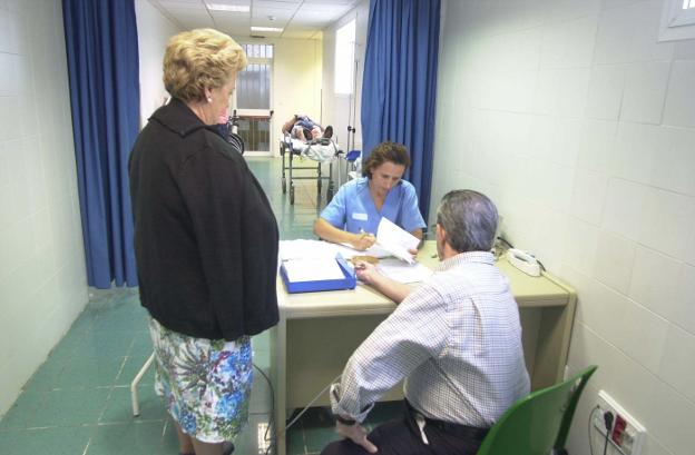 La lejanía y la soledad llevan a los médicos a rechazar trabajos en 13 pueblos de Granada