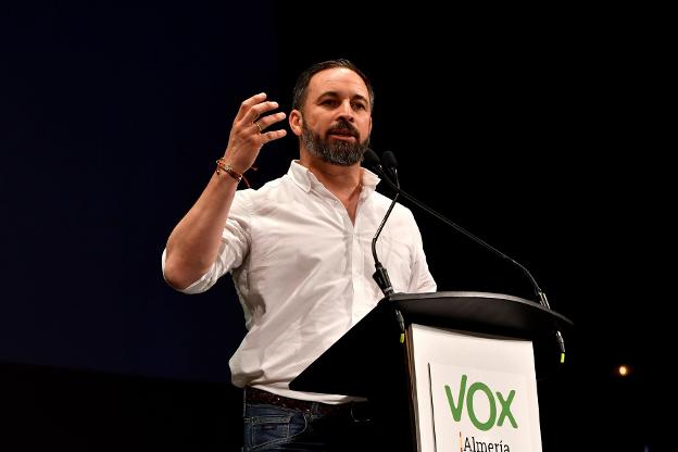 Abascal reta al PP a una alianza antiVox frente a los «españoles conscientes»