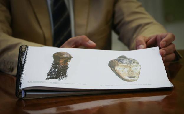 El pintor Brazam dona a Granada su increíble colección de más de 4.000 obras artísticas