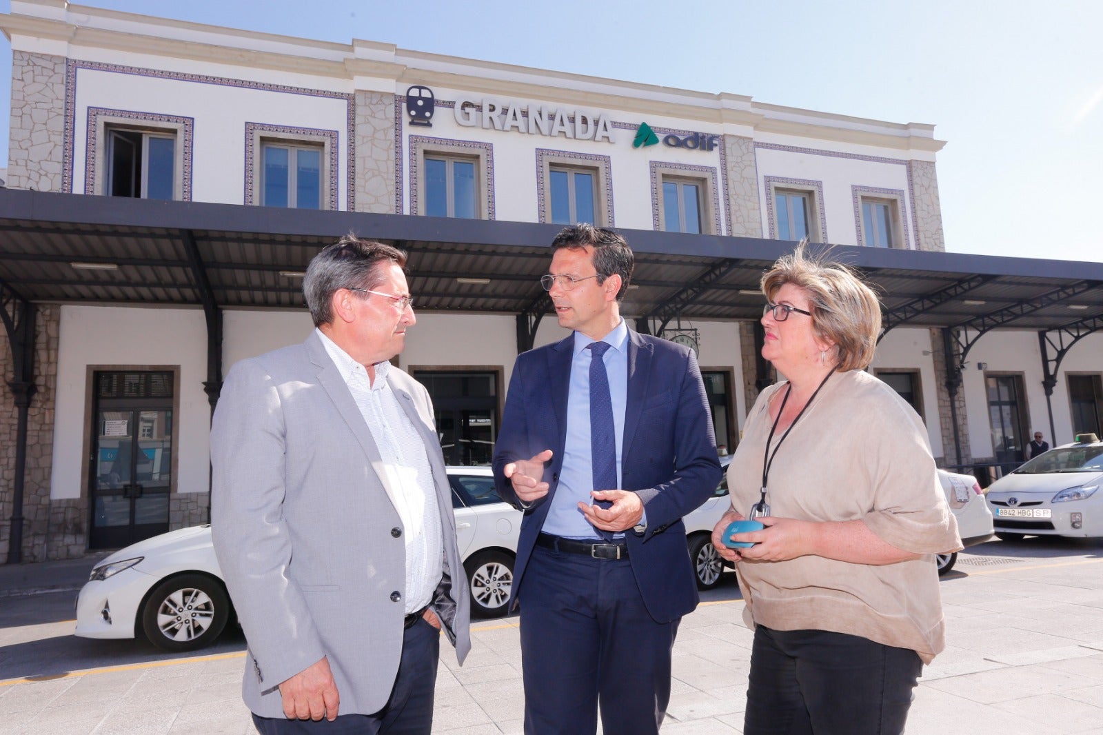 Los billetes del AVE saldrán a la venta el 3 de junio pero no se sabe para qué día