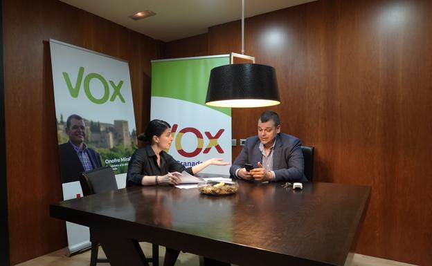 Vox revisará los 'contratos traviesos' de una candidata de la lista del Partido Popular de Granada