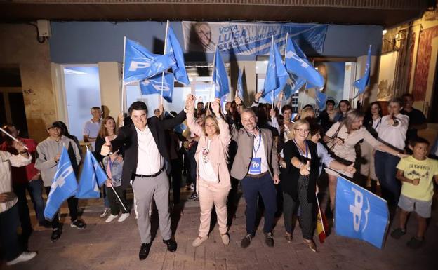 El PP gana en Motril con ocho ediles y PSOE y su socio de gobierno pierden apoyos
