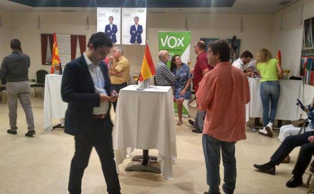 Vox aplaude cada nuevo concejal a la espera de llegar a toda la provincia