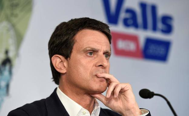 Valls, dispuesto a investir a Colau para evitar un alcalde independentista en Barcelona