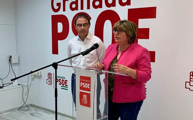 Los once puntos del PSOE para negociar un «gobierno estable» en el Ayuntamiento de Granada