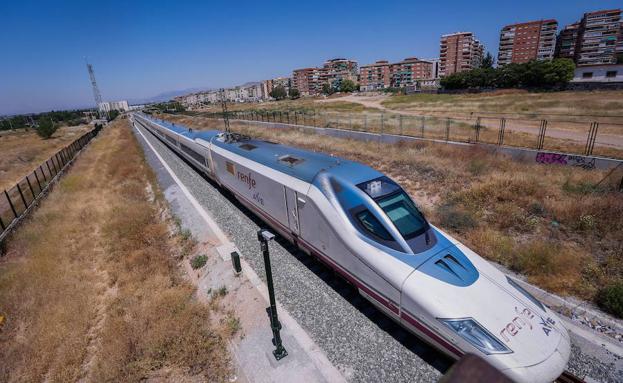 El AVE más rápido de Granada a Madrid tardará tres horas y cinco minutos