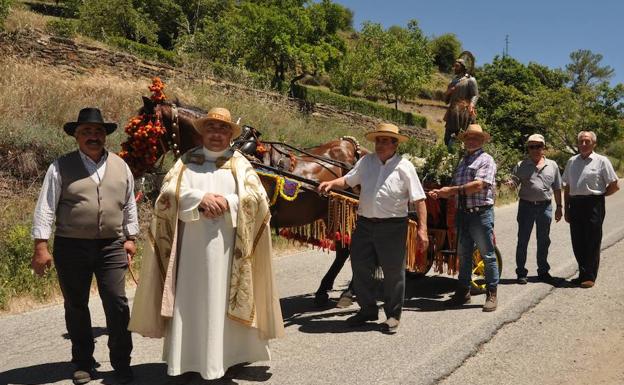 Capileira celebra sus fiestas primaverales en honor a San Isidro