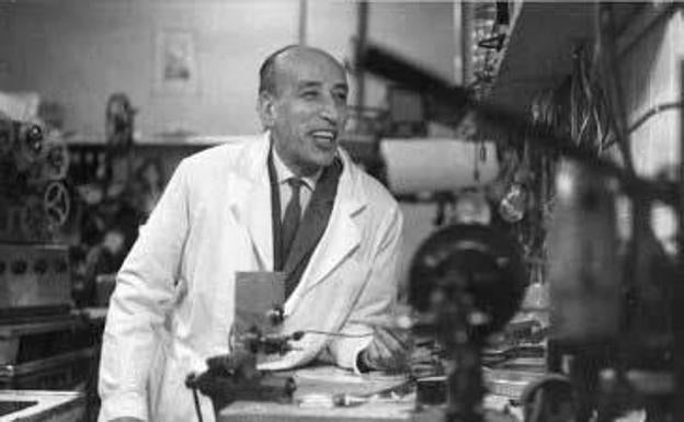 ¿Sabías que el inventor del zoom o de la realidad virtual fue... un granadino?