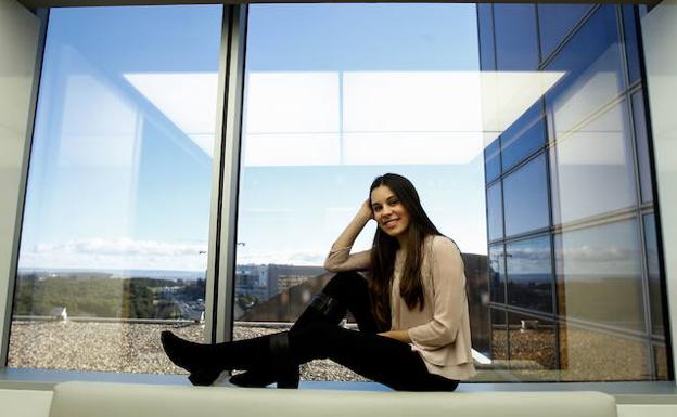 Beatriz Esteban retrata la realidad de las cárceles españolas en su novela 'Presas'