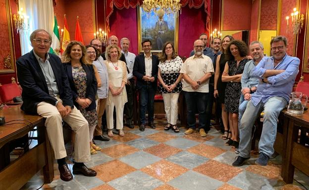 La Mesa por la Ciencia presenta un nuevo proyecto de fomento de la cultura científica, tecnológica y de innovación en Granada