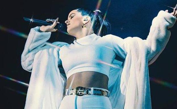 El guiño de Rosalía a Granada en su último concierto