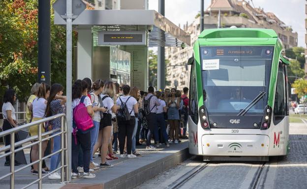 Metro de Granada amplía su horario en fin de semana para adaptarse al del AVE