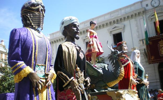 Programa de actividades de la Feria de Granada: Tarasca, procesión del Corpus y demás eventos
