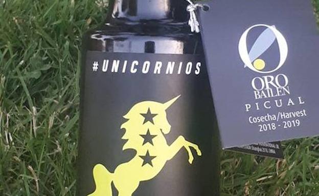 Sergio Ramos y Pilar Rubio regalan aceite Oro Bailén en su boda