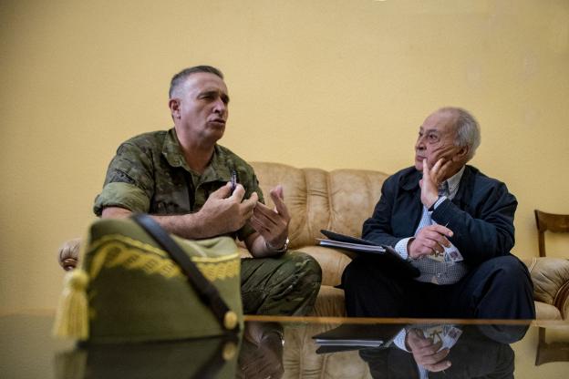 «Servir a la sociedad proporcionando seguridad y defensa es nuestra fundamental responsabilidad»