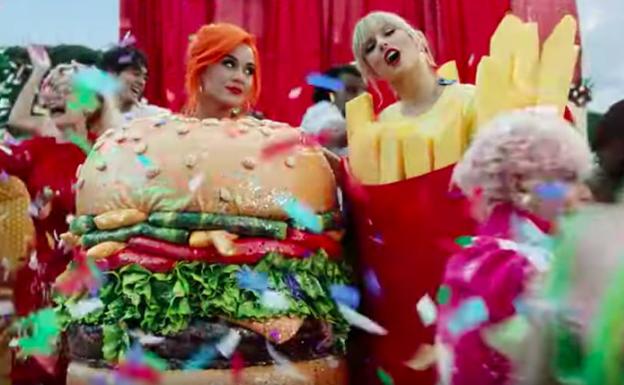 Taylor Swift y Katy Perry sellan la paz con 'You Need to Calm Down'