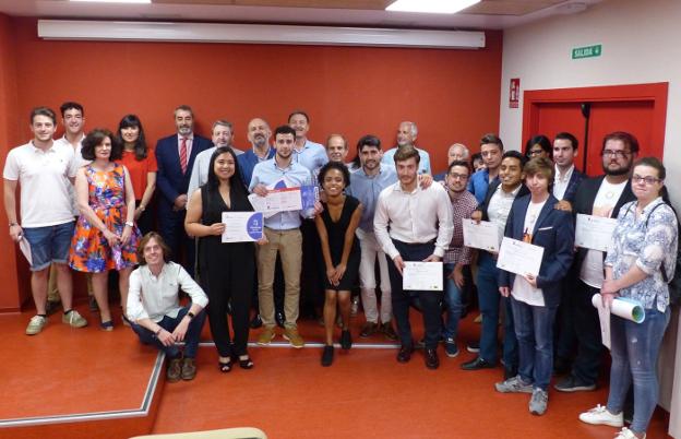 De Jaén a Silicon Valley gracias al diseño de un biberón único para cada bebé