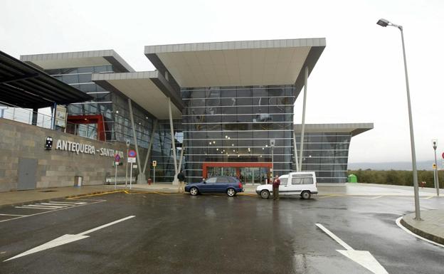 Horarios, duración y precios del AVE de Granada a Antequera