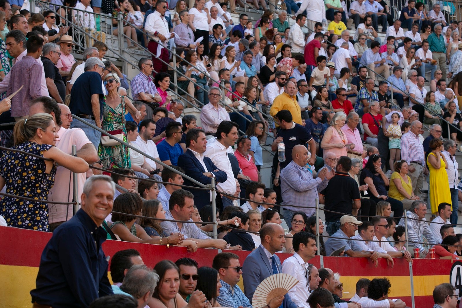 Gradas llenas para despedir los toros del Corpus de Granada