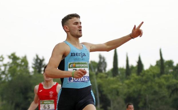 El vallista granadino Javier Sánchez se proclama campeón nacional sub-20