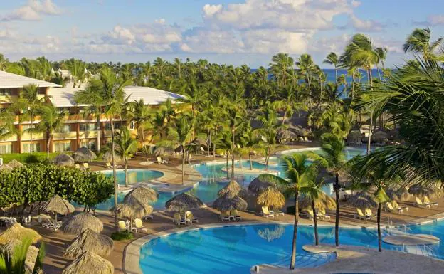 ¿En qué se diferencia un hotel de un resort? ¿Cuál elegir para tus vacaciones?