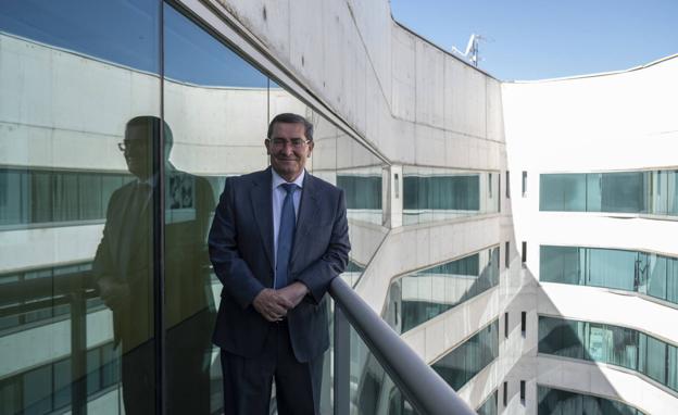 «Si no buscamos una solución estaremos dando motivos para que se cierren algunos pueblos de Granada»