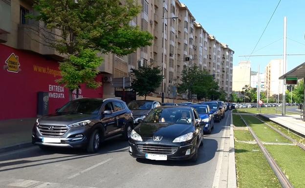 En marcha la caravana de coches para denunciar el aislamiento ferroviario de Jaén