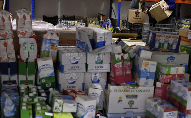 Condenado a ocho años de cárcel el responsable de una entidad benéfica que daba comida a cambio de sexo en Almería