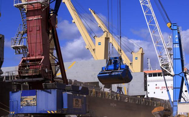 La Junta duplica su inversión para los puertos en 17,5 millones de euros