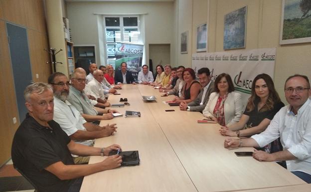 AECOST pide «realidades» para la «tomadura de pelo» de Rules