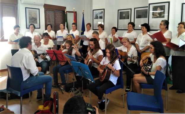 El Grupo Algaida de Alpujarra de la Sierra actuará el sábado en las iglesias de Yegen y Mecina Bombarón