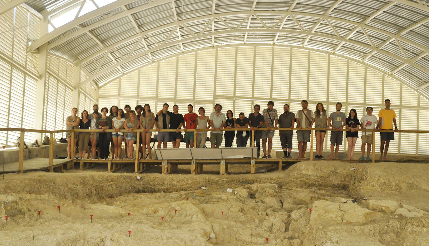 Así son los utensilios de los primeros pobladores de Europa encontrados en Orce