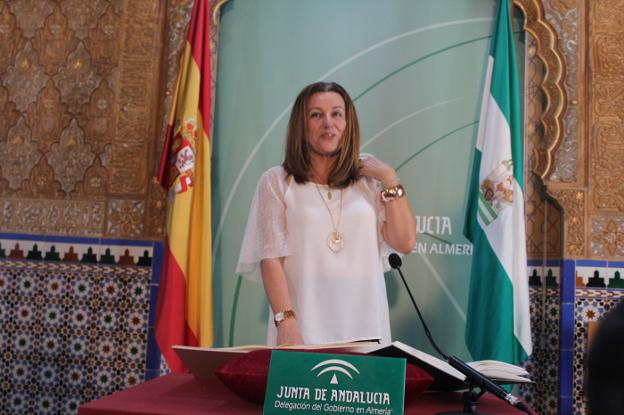 María del Carmen Castillo ya es la nueva delegada de Educación