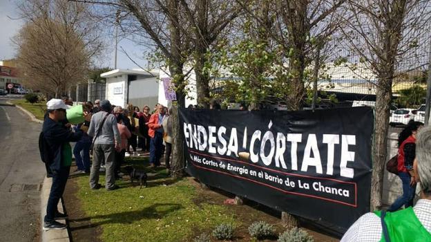 Se busca solución ante los cortes de luz por los enganches ilegales de la marihuana