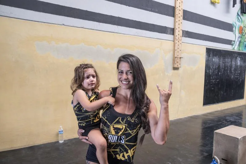 Cristina Zegri y su hija: un entrenamiento de crossfit peculiar