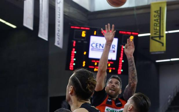 La apuesta por el bloque nacional da la delantera