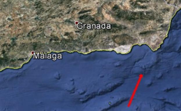 Una bola de fuego sobrevuela el Mediterráneo de madrugada